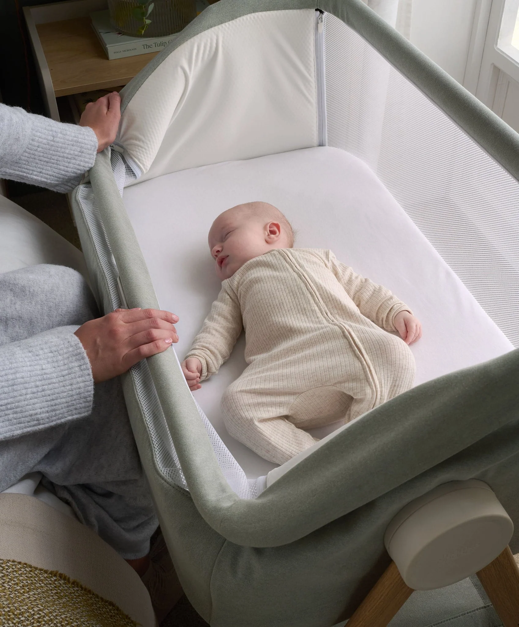 mamas-papas-bedside-sleeping-lua-bedside-crib-sage-1217271133_1024x1024@2x