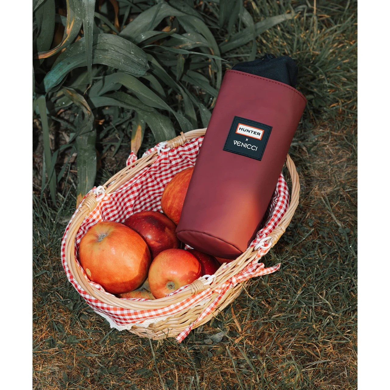 Venicci Upline 3 x Hunter 4 in 1 Ultimate Bundle – Red venicci upline 3 hunter red 4 in 1 ultimate (52)